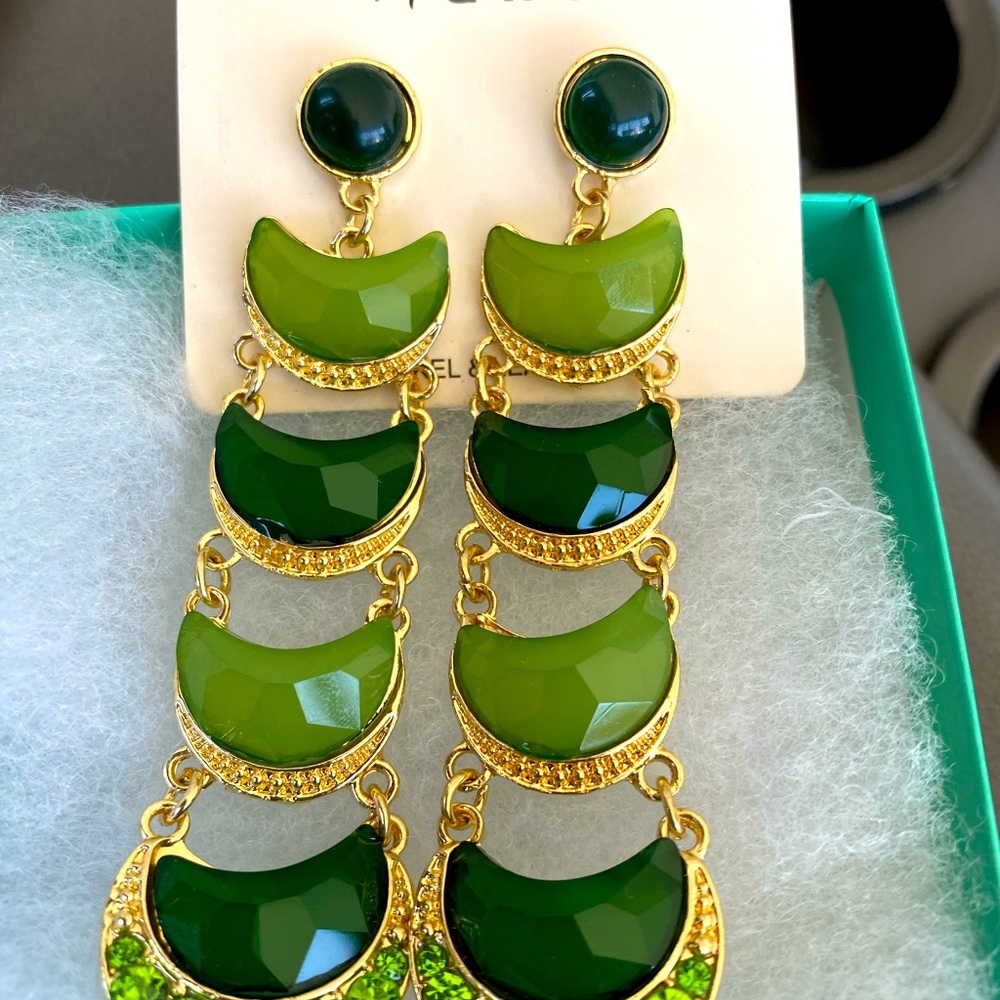 Green moon 🌝 drop rhinestone earrings - Picture 3 of 8